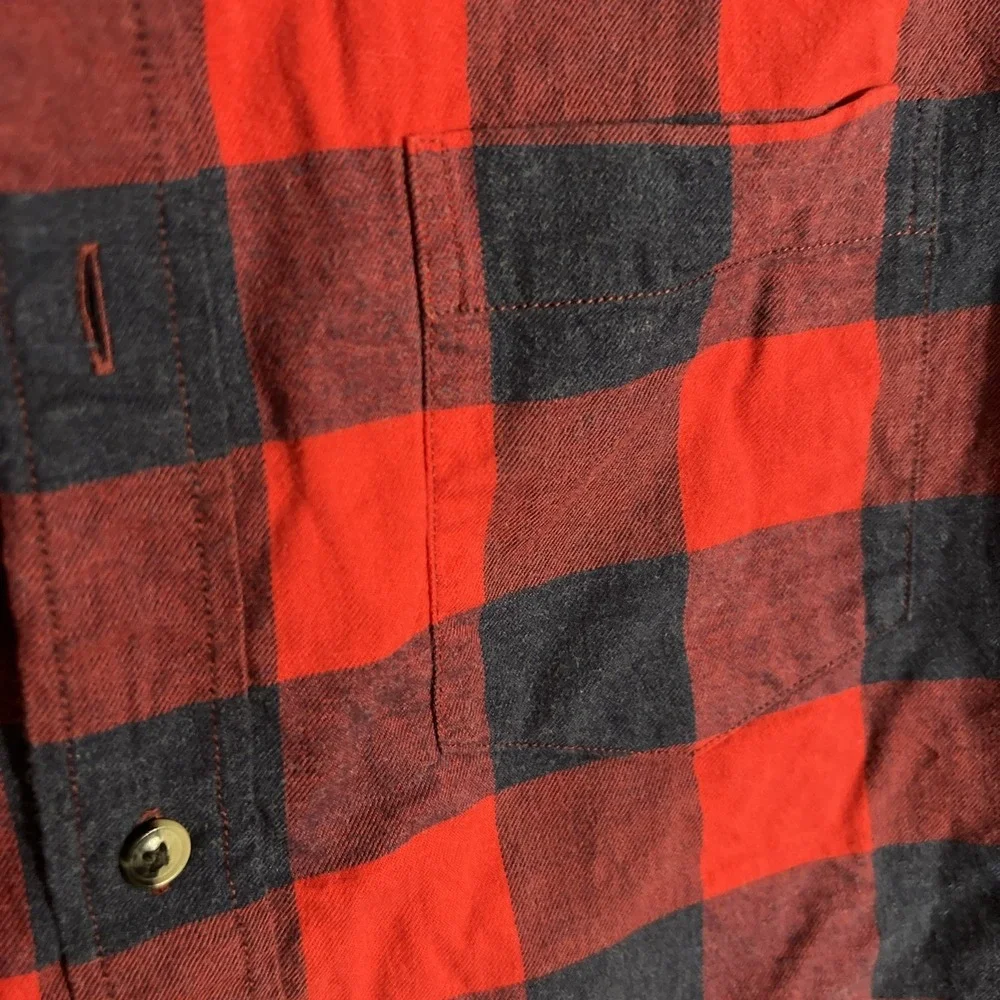 Banana republic grant fit checkerboard red men's small